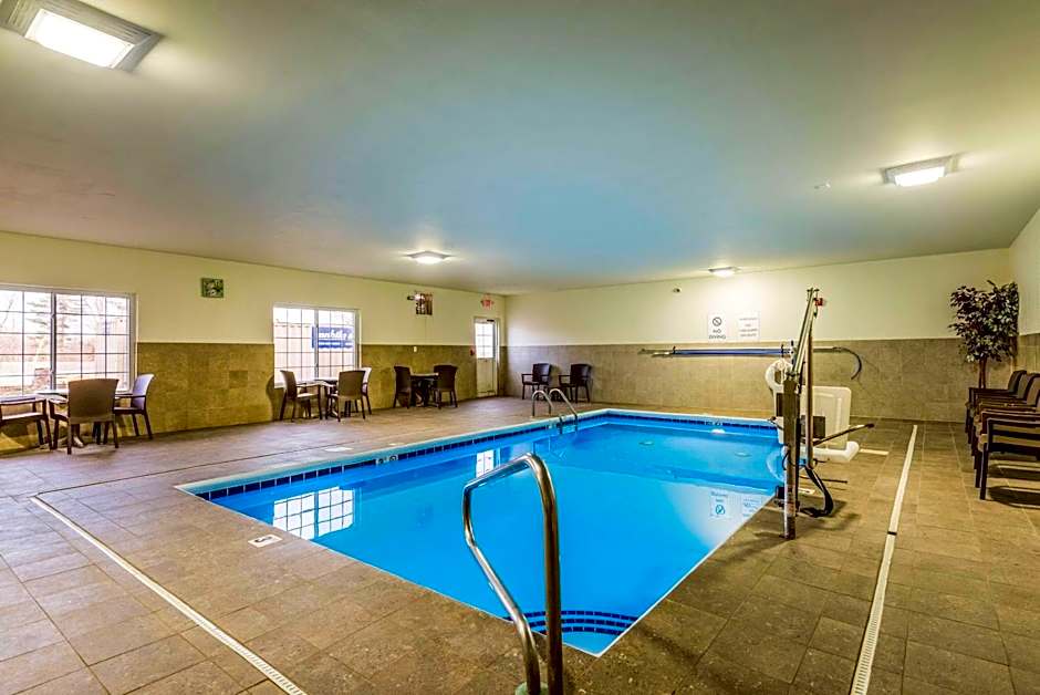 Comfort Inn & Suites Dayton North