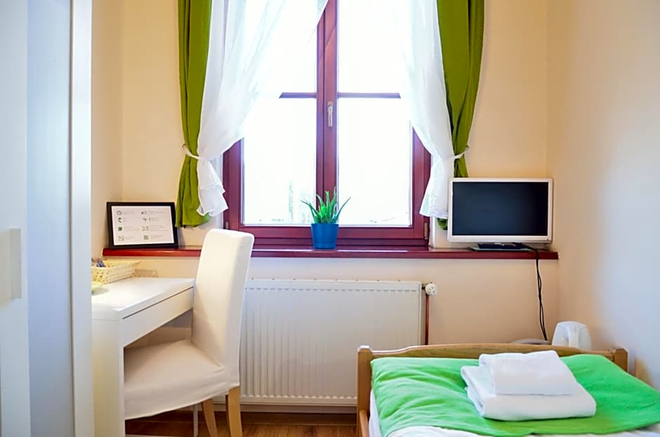 WenderEDU Business Center