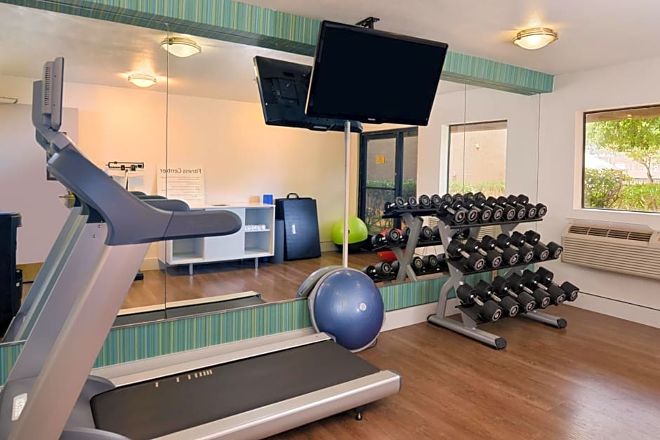Holiday Inn Express Palm Desert By IHG