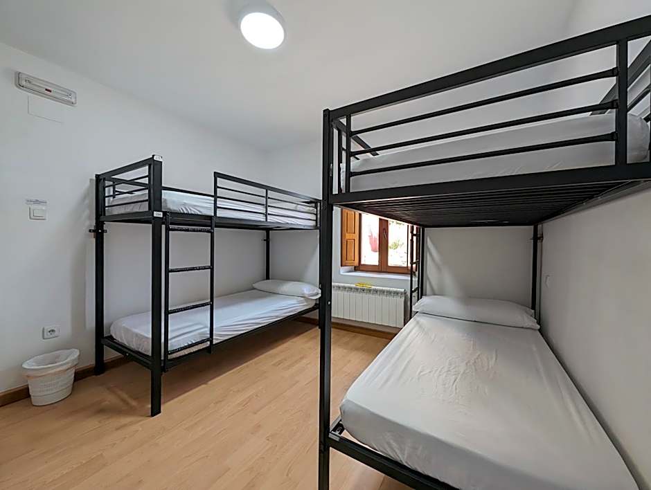 Albergue El Alfar/Pilgrim Hostel