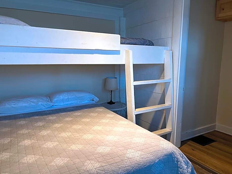 Kozy Haven Log Cabin Rentals