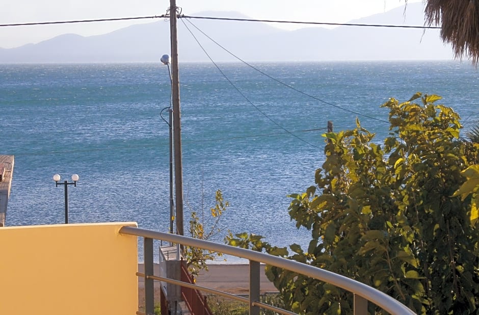 Artemis Marina Apartments