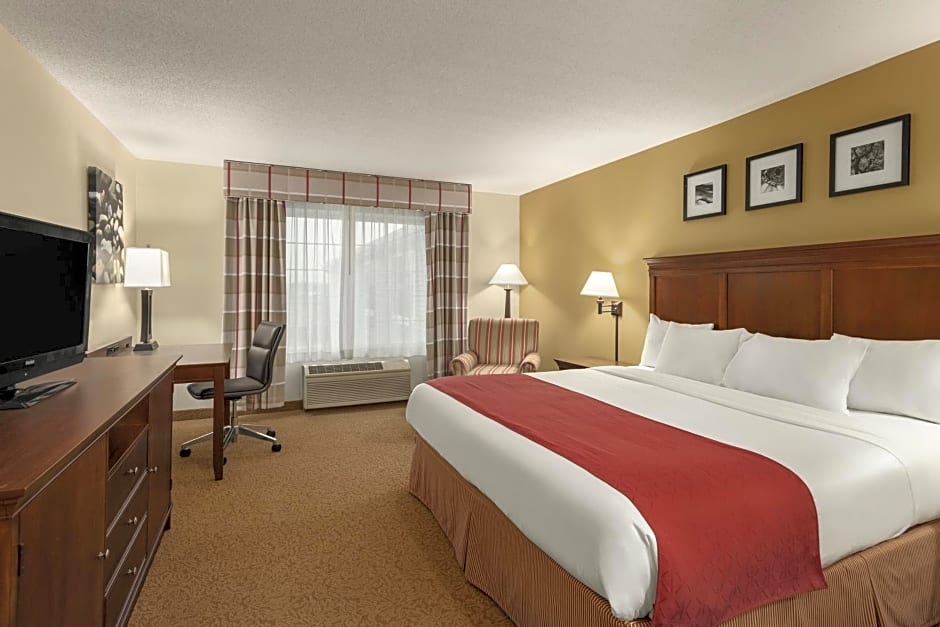 Country Inn & Suites by Radisson, Ames, IA