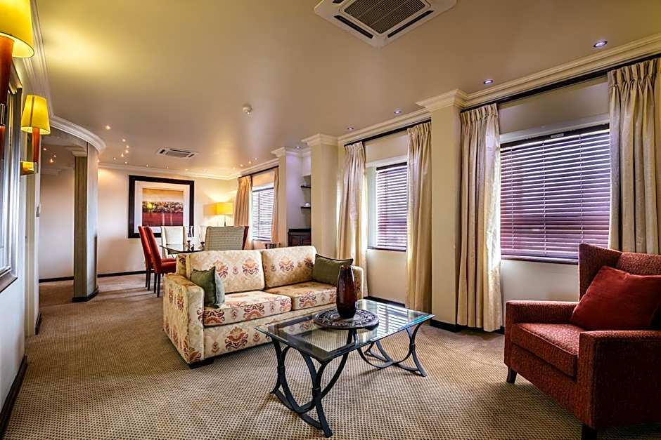 Cresta President Hotel