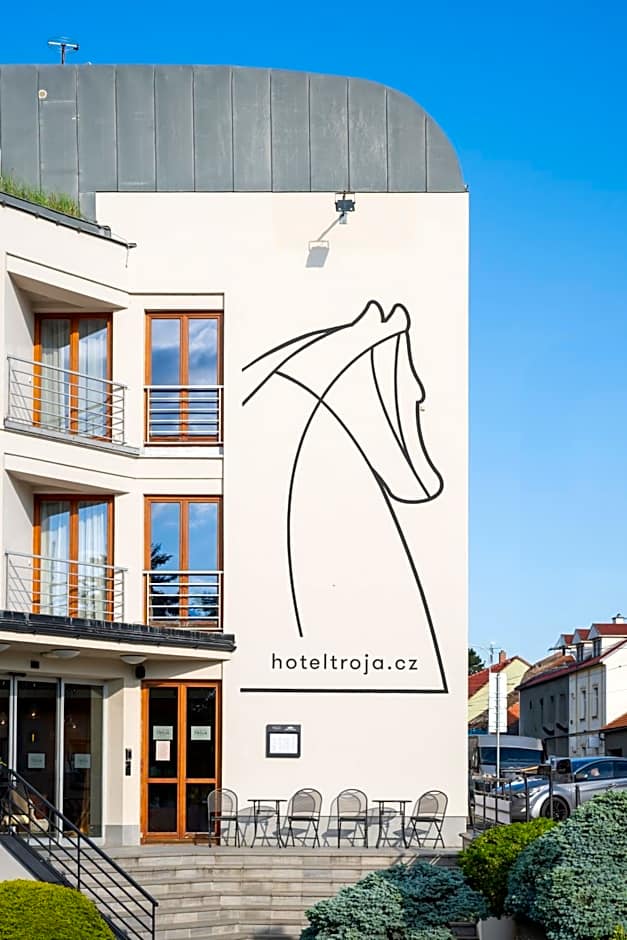 Hotel Troja