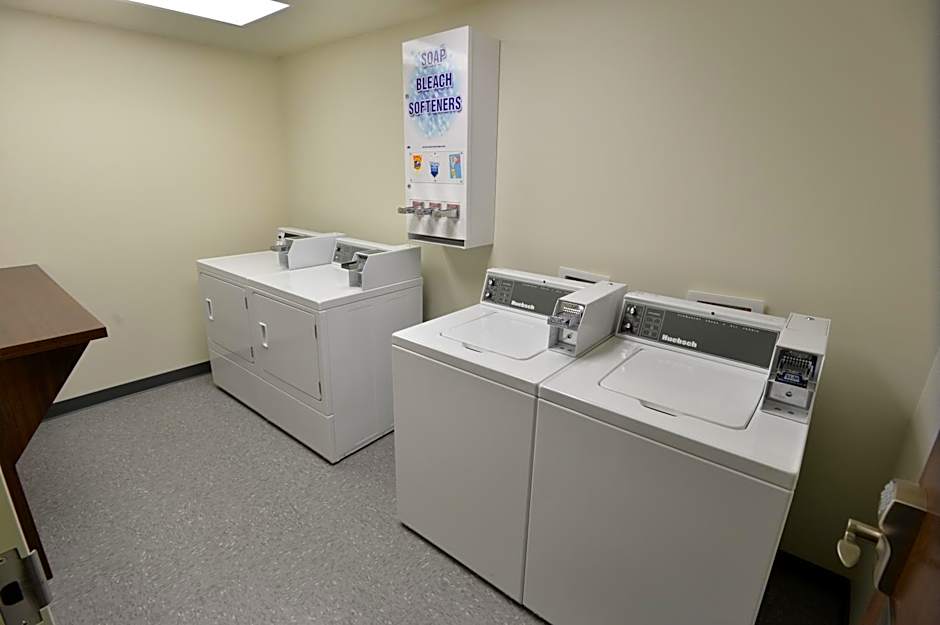 Hawthorn Suites by Wyndham El Paso Airport