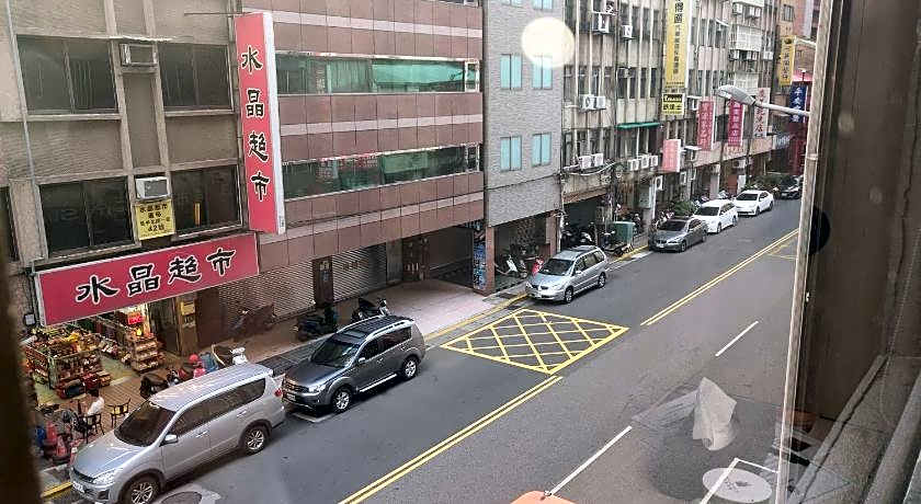 City Suites - Main Station