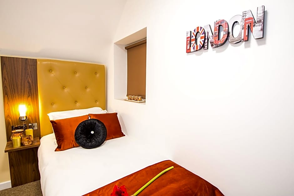 Trivelles Gatwick Hotel & airport Parking