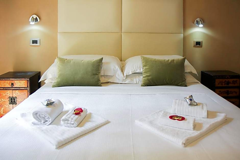 Navona First Rooms