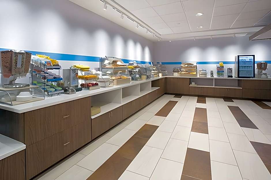 Holiday Inn Express Mccook By IHG