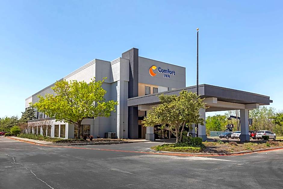 Comfort Inn Sherman - Denison Area