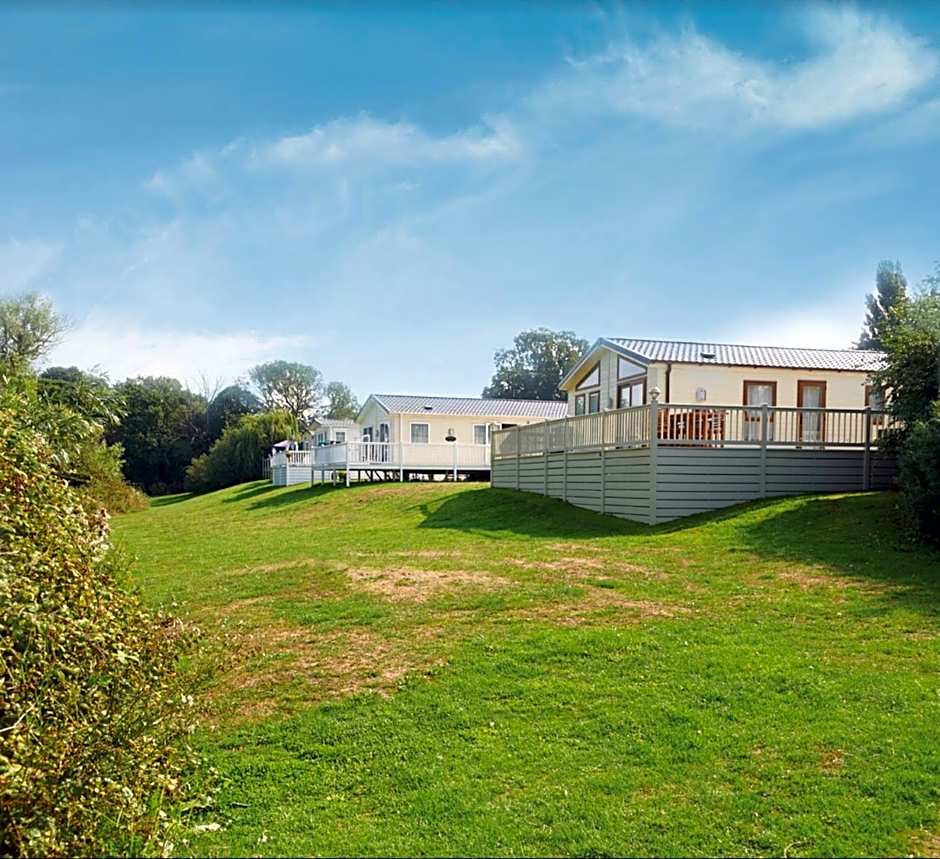 Vacation Escape - Valley Farm -Clacton-on-sea - Holiday Park