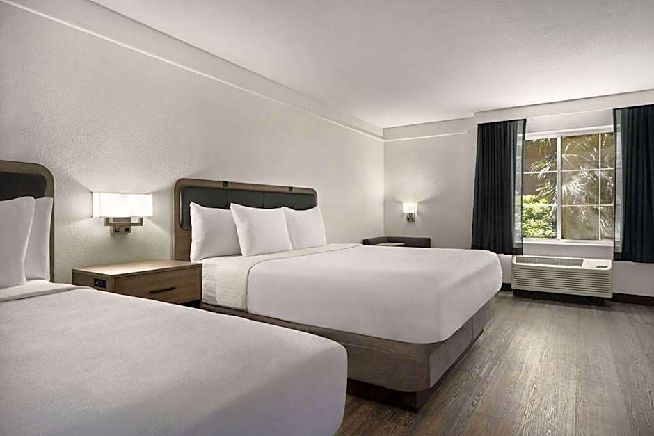 La Quinta Inn & Suites by Wyndham Hesperia Victorville