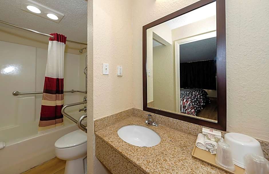Red Roof Inn New Orleans - Westbank