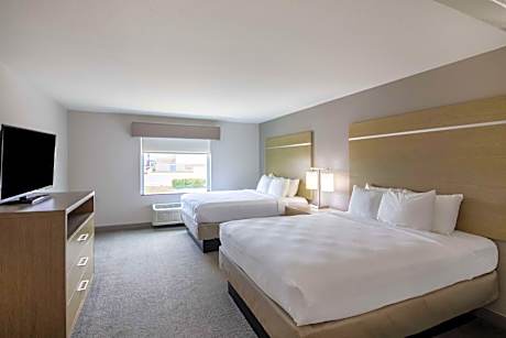 Queen Room with Two Queen Beds and Sofa Bed - Disability Access
