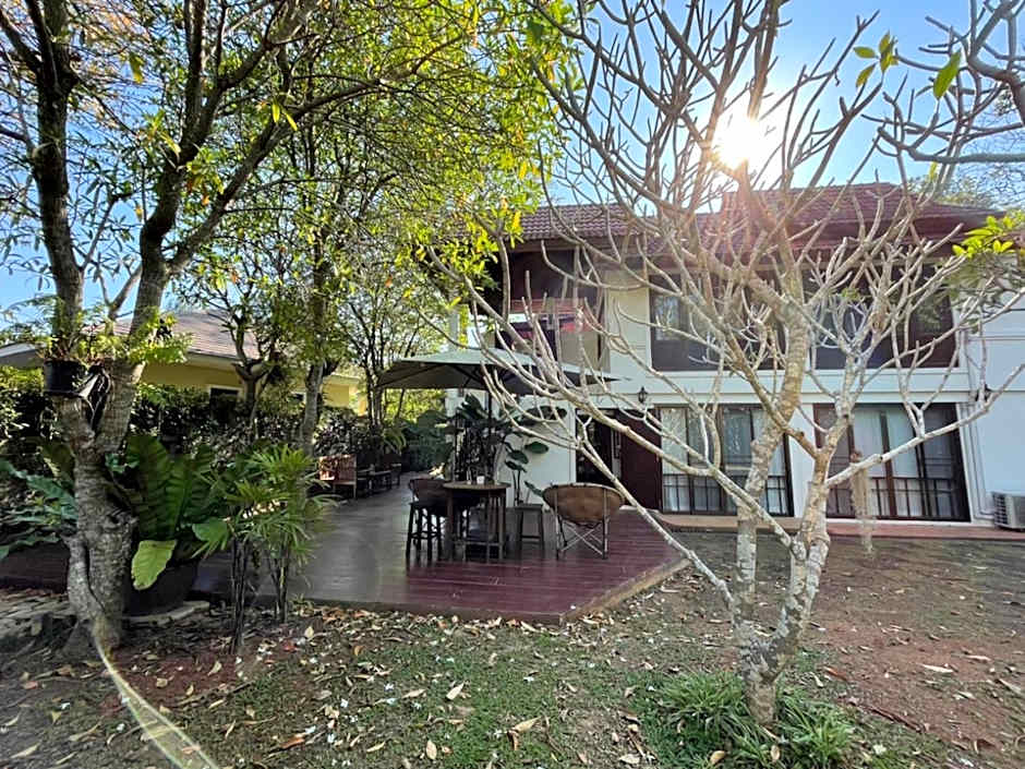 Casa Khaoyai Bed&Breakfast