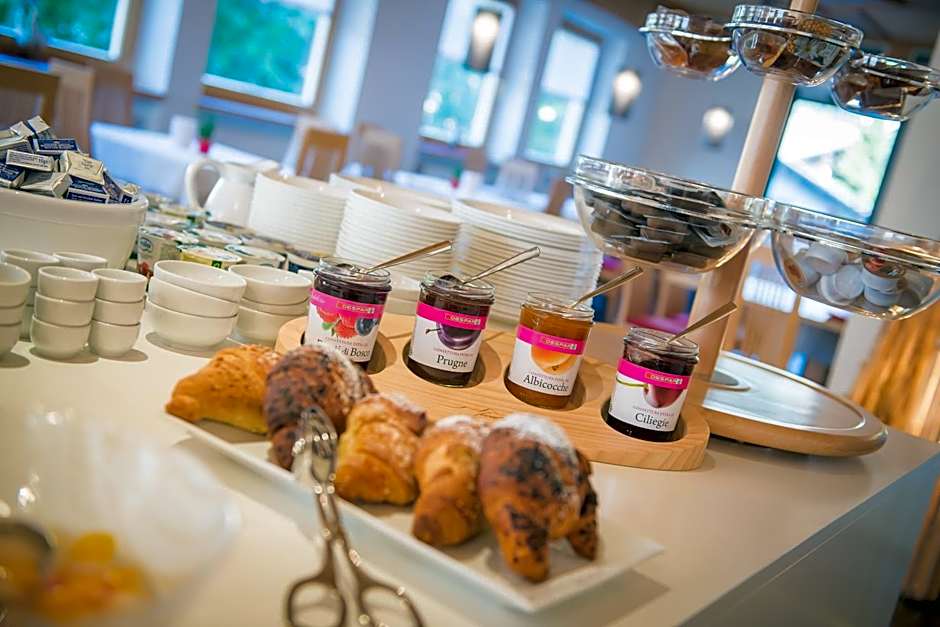 Mountain Living Apartments