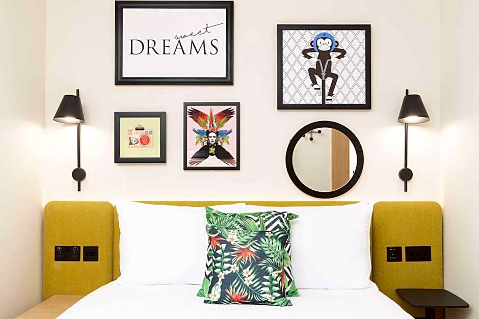 Hampton by Hilton London Old Street