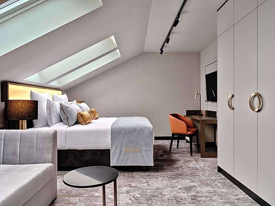 Crown Krakow - Handwritten Collection