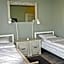 Motel Lunar