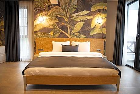 Triple Room with Balcony