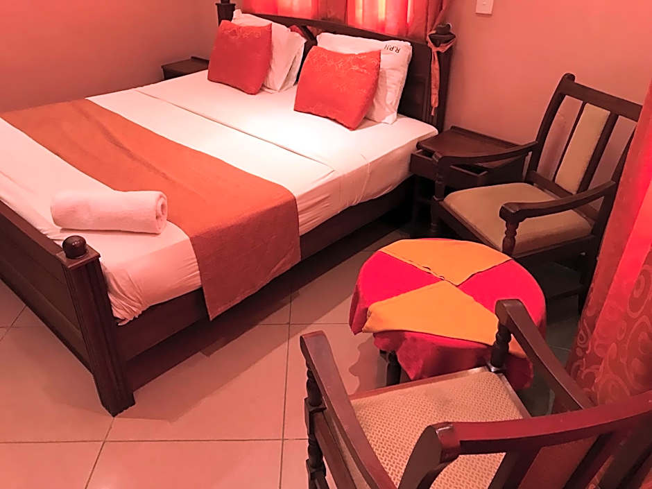 Regency Park Hotel