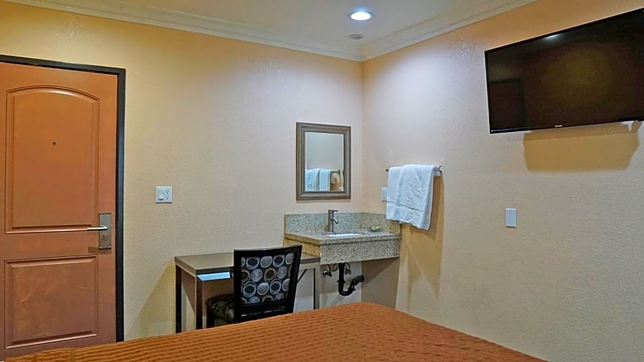 Holly Crest Hotel - Los Angeles, LAX Airport
