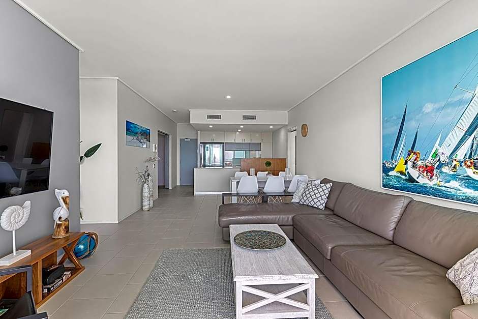 Peninsula Airlie Beach