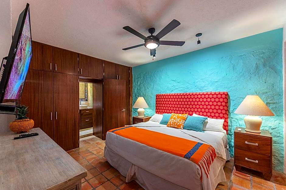 Villa Lola - Adults Only