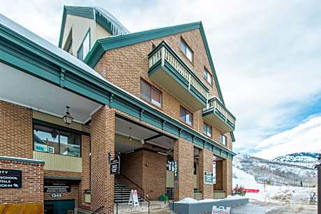 The Loft at Mountain Village by All Seasons Resort Lodging