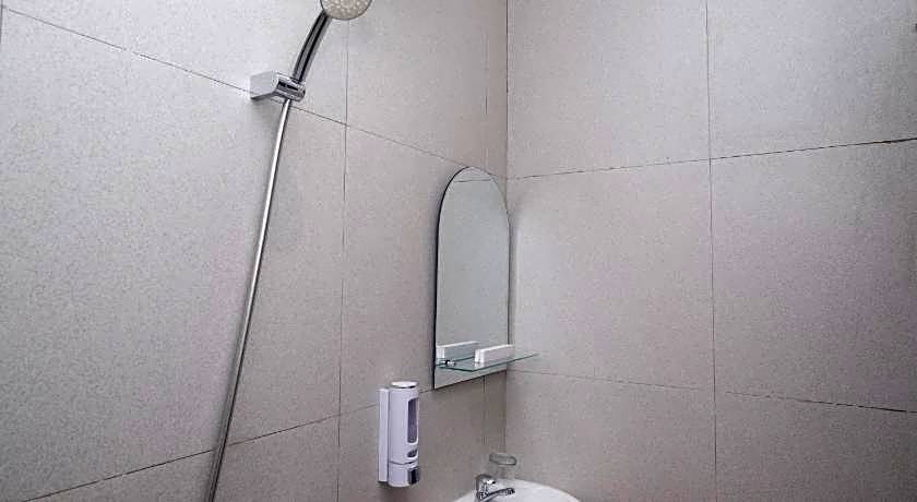 SANS Hotel Premiere Majapahit Semarang