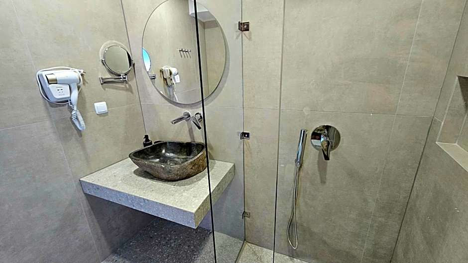 Minos Boutique Hotel