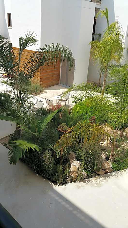 Alecos Hotel Apartments