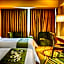GRAND ALLISON HOTEL