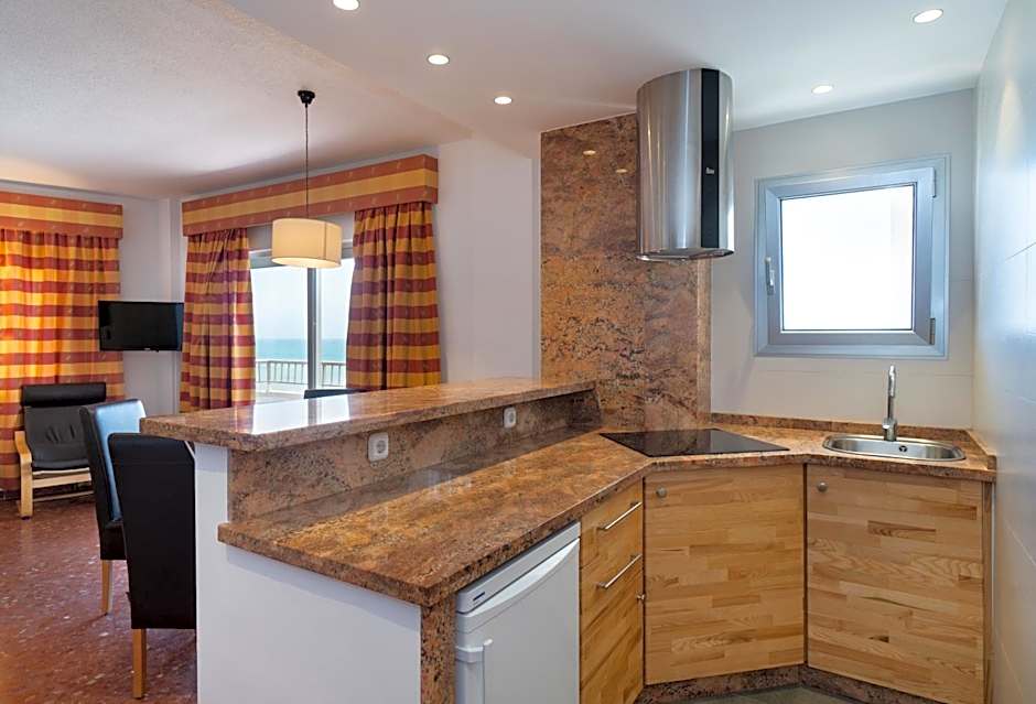 Hotel Apartamentos Bajondillo