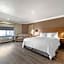 Best Western Plus Newport Mesa Inn