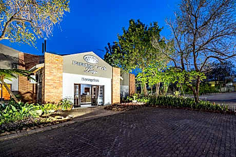 Paradise Creek Lodge