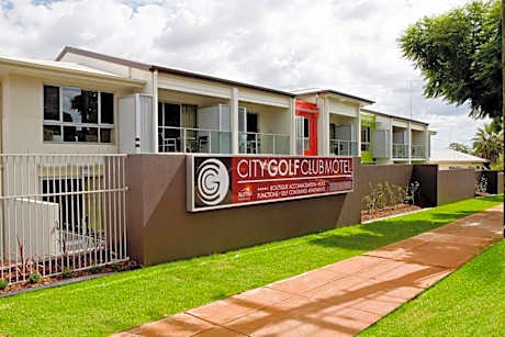 City Golf Club Motel