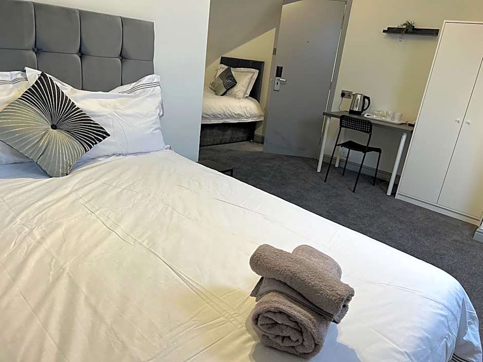 Huddersfield Central Lodge