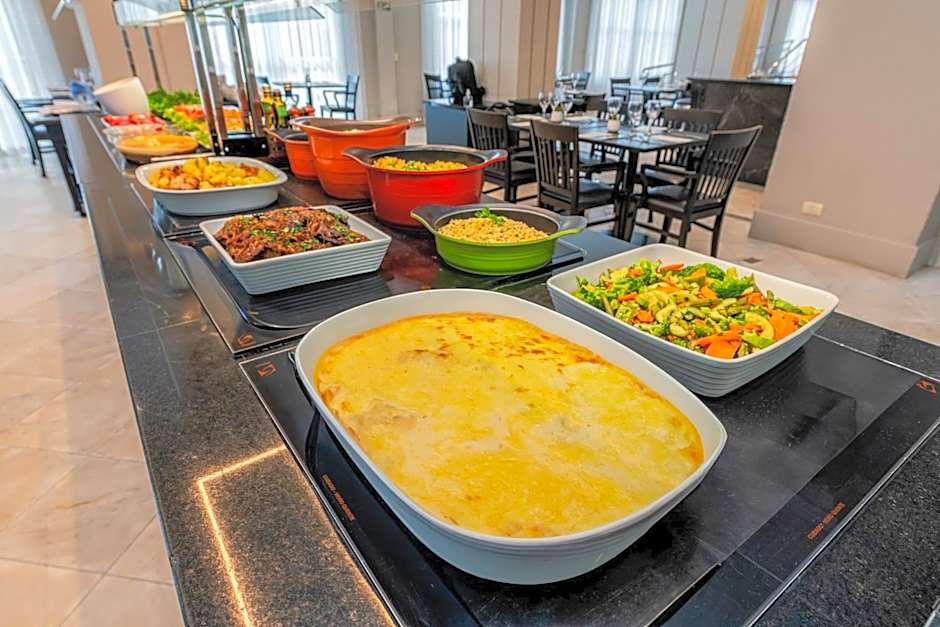 ROCKEFELLER by Slaviero Hotéis