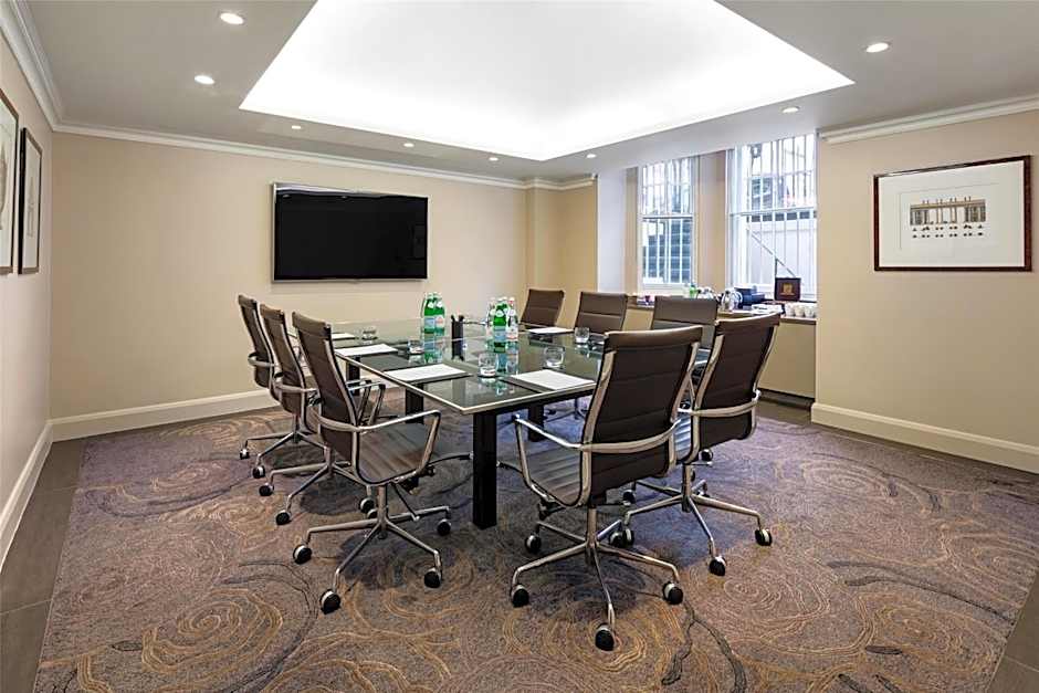 Radisson Blu Hotel, London South Kensington (formerly Vanderbilt)