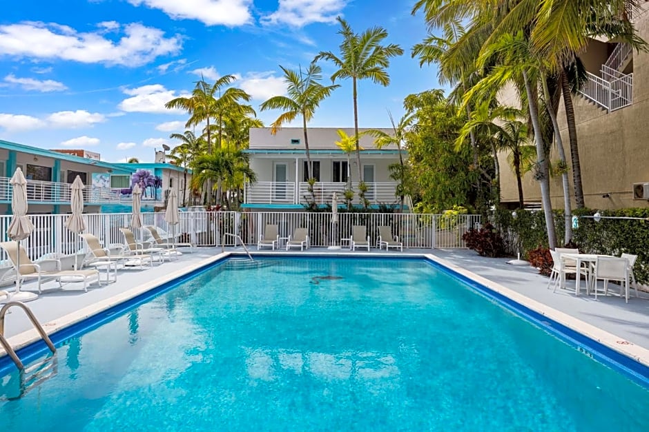 The New Yorker Miami Hotel
