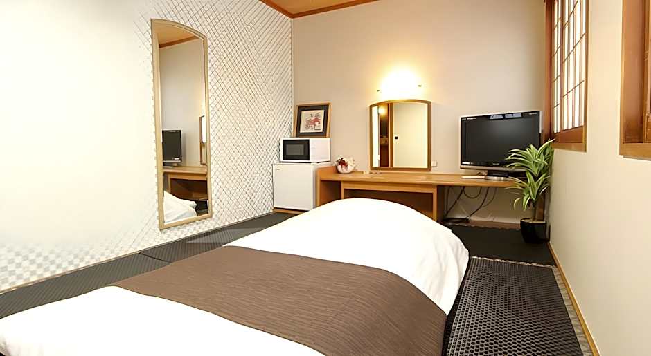 Hotel Livemax Naha
