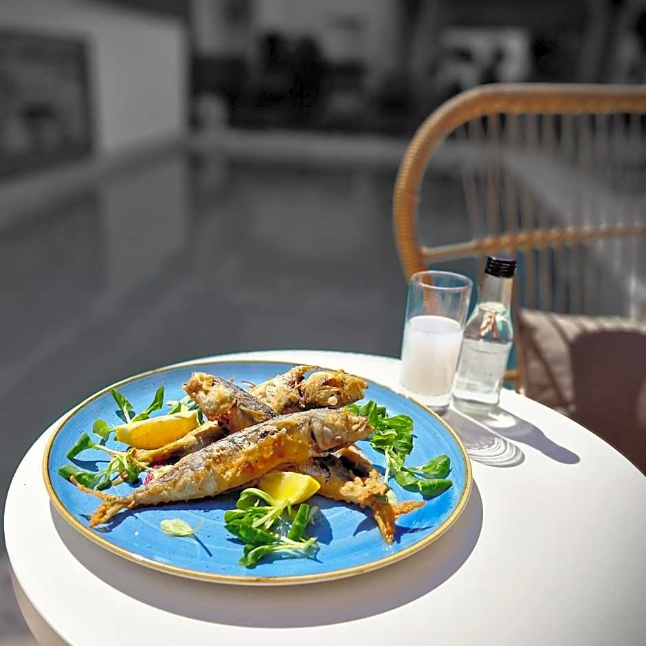 Hotel Evilion Sea And Sun