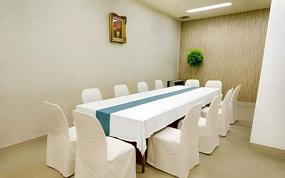 Yokote Central Hotel