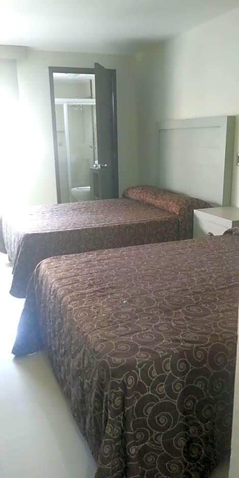 Hotel Colon Express