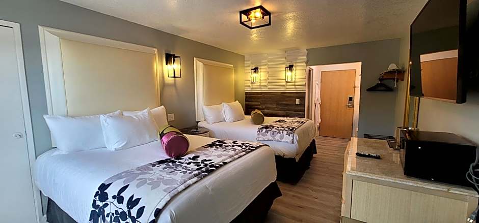 Dragonfly Inn & Suites