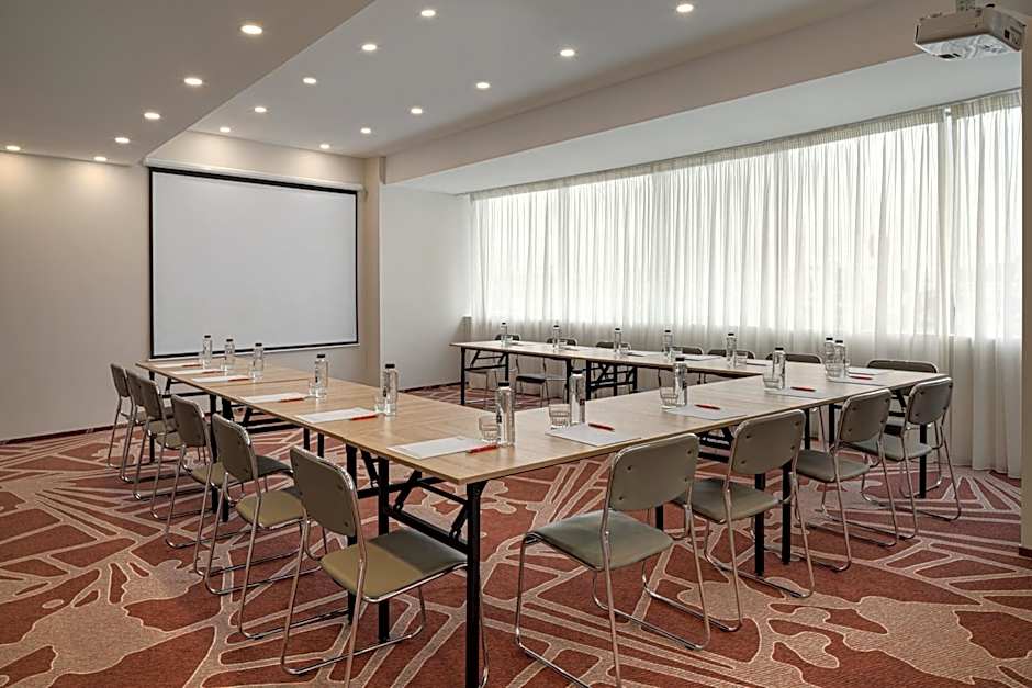 Ramada by Wyndham Bucharest Otopeni Airport