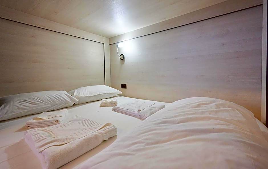 SECRET boutique Hostel