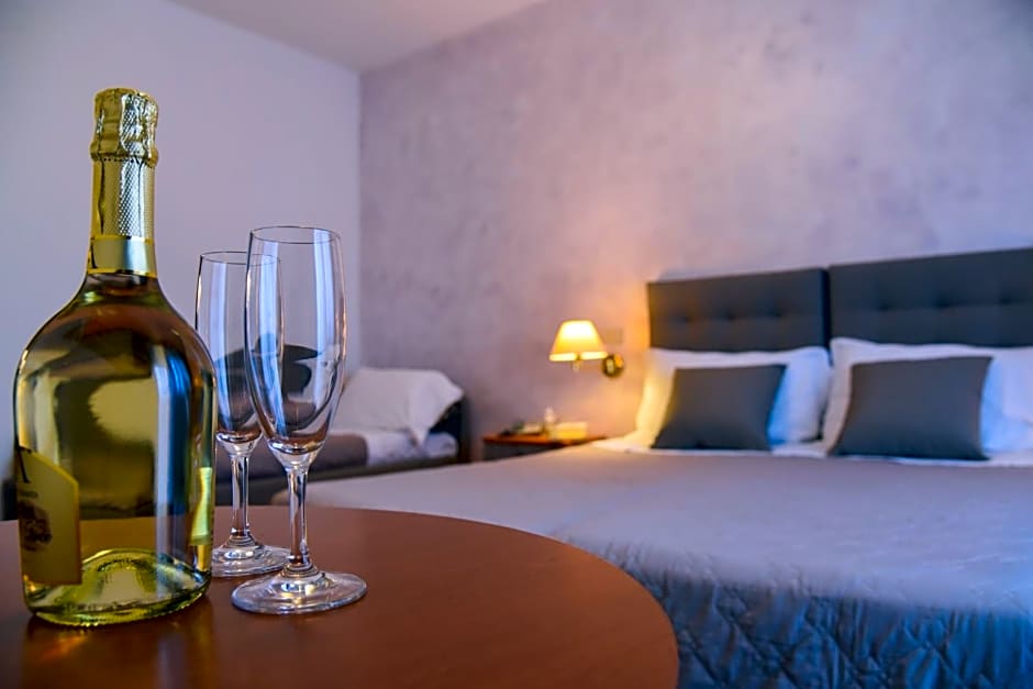 Hotel Crystal